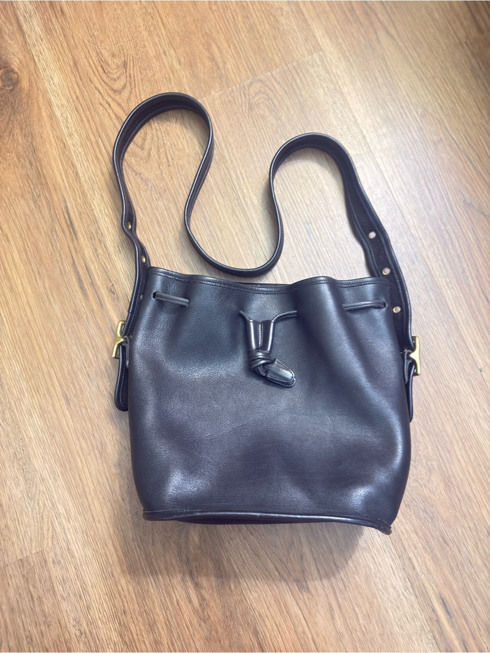 Authentic Vintage Coach Black Leather Lula Legacy Drawstring Bucket Bag